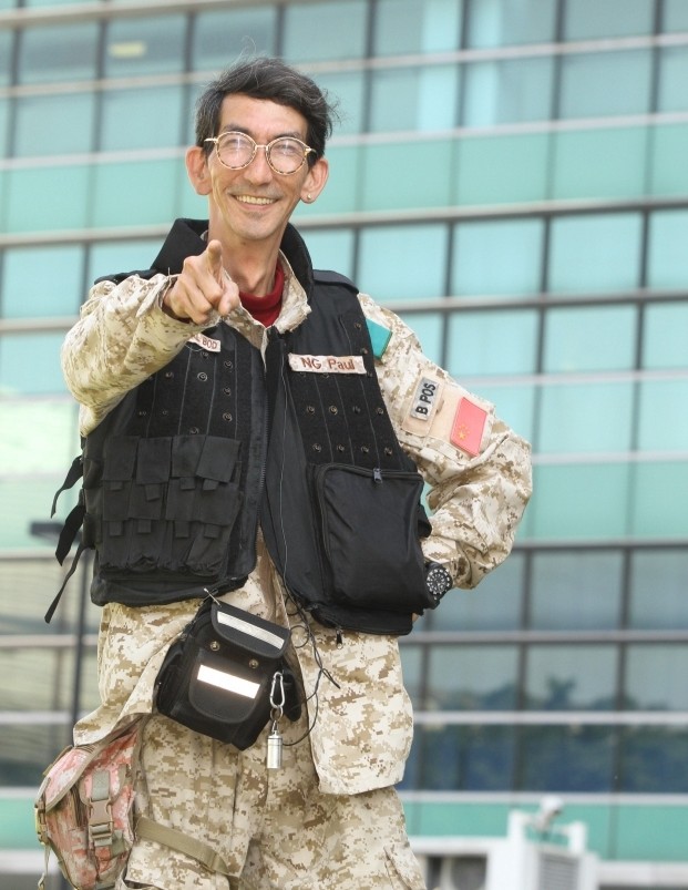 tvb演员娶朋友菲佣为妻,在垃圾站打工却奇迹般入围最佳男主角