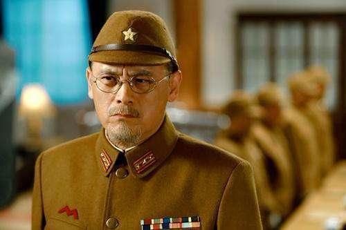 二战时特有的大佐级军官