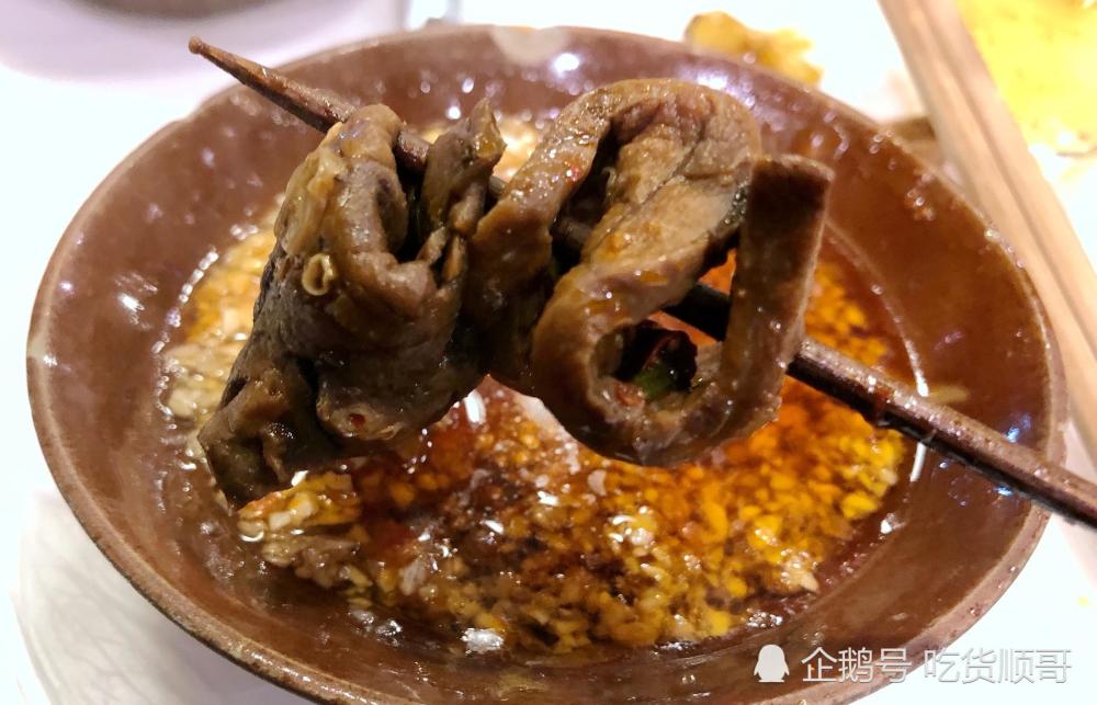 重庆串串香里面的硬核菜之香辣猪肺