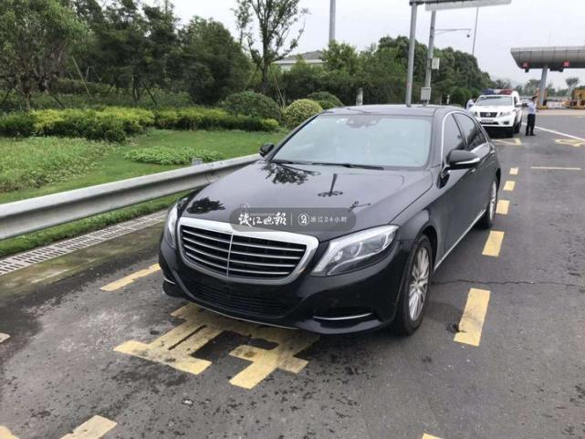 新买百万豪车找代驾 代驾司机还能有这样的“神操作”?