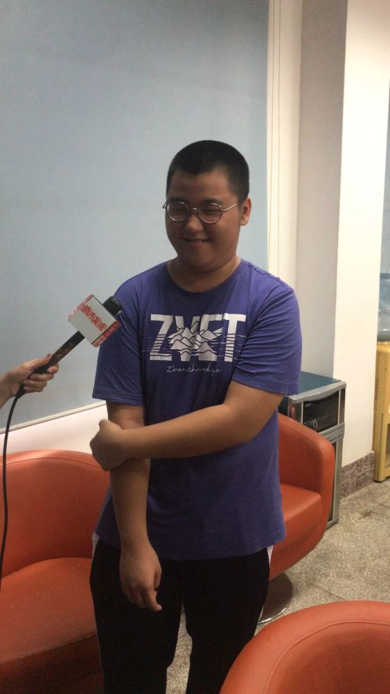 理科:练文卓,曾