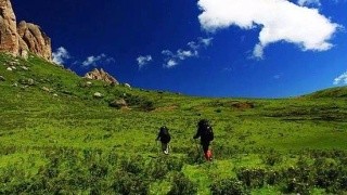 多年總結,去旅行找哪種驢友,可以讓你旅行幸福感倍增?