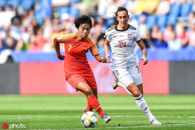 中意女足世界杯矛盾对决 攻击力垫底王炸组合