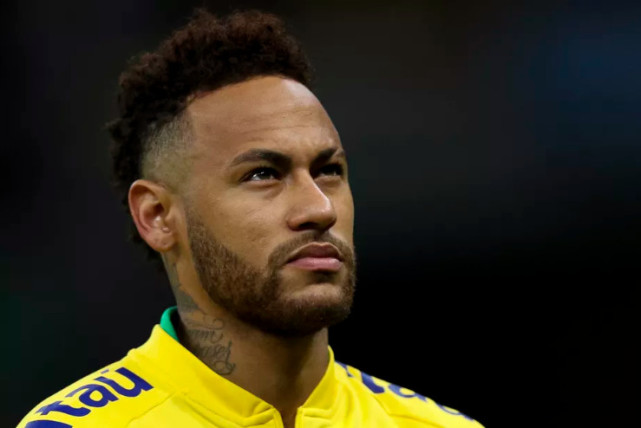 报告:内马尔希望公开请求原谅,以迫使回归巴塞罗那!