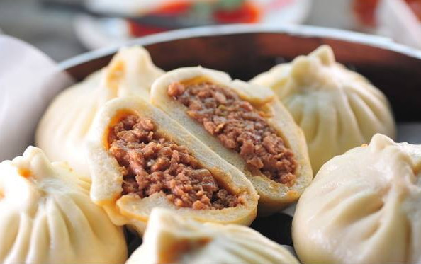 包包子,肉馅需要提前炒熟吗?多做这一步,包子鲜嫩多汁,没腥味