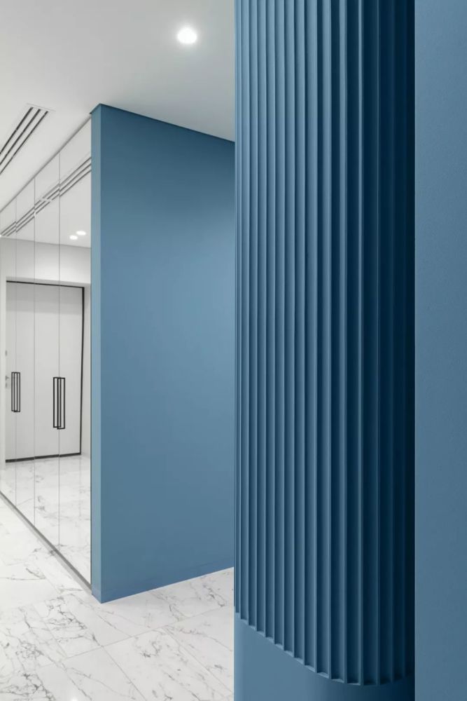 180㎡护墙板这样设计,颜值翻一倍