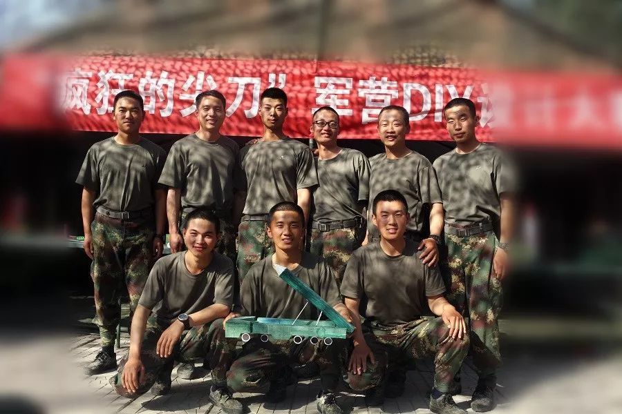 diy创意大比拼!换个角度,带你来看火箭军兵哥哥的心灵手巧