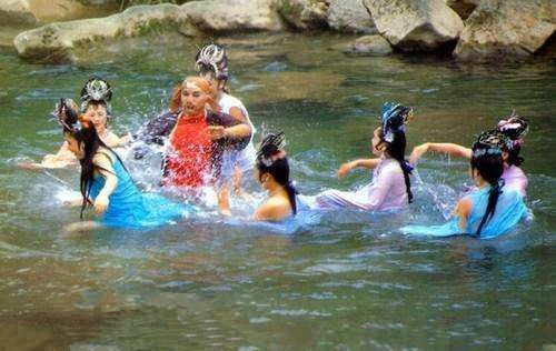 蜘蛛精真的是七仙女?你看猪八戒做了什么,事实不是你想的那样!