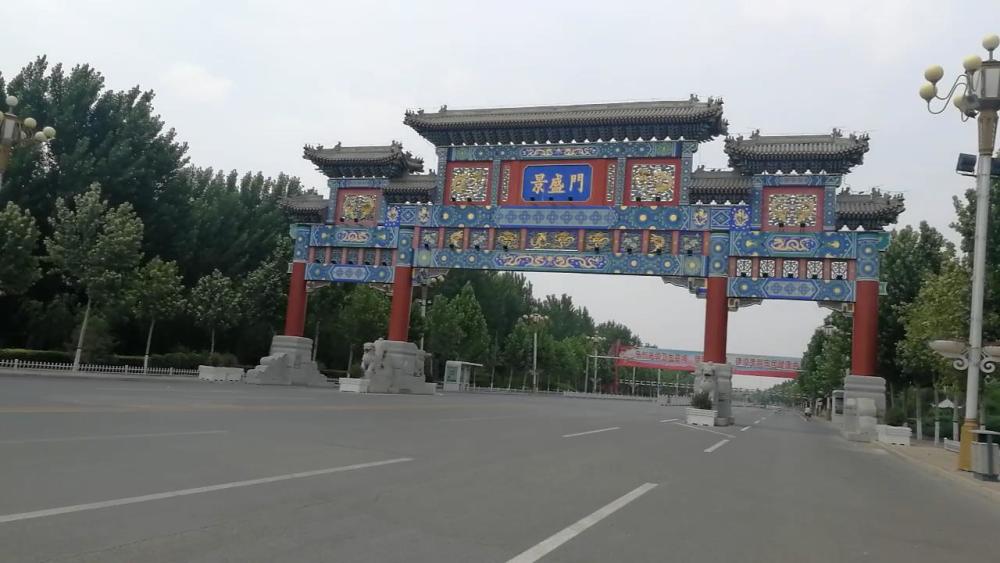 为了在鱼缸养水草 买了一箱日本进口水草泥 刚拿回来就开箱