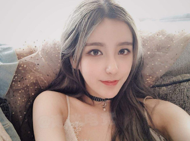 姿态rita飙车,rita:你寒冰我奶妈?姿态1个字回复亮了