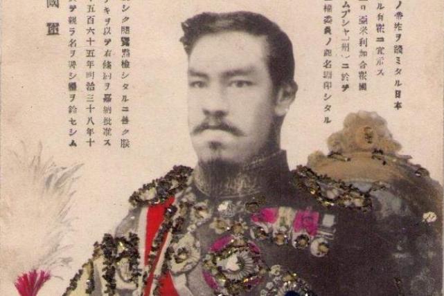 日本大正天皇是谁 他的父亲是明治 儿子是裕仁