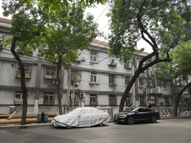 北京学区房单价新高！12平