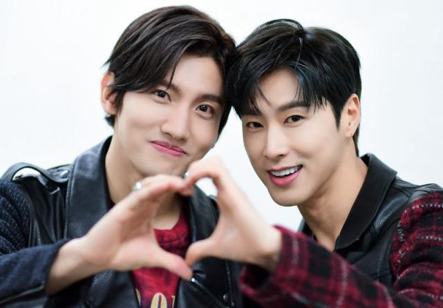 东方神起解散10周年 成员现状让人唏嘘 朴有天入狱 他也转行