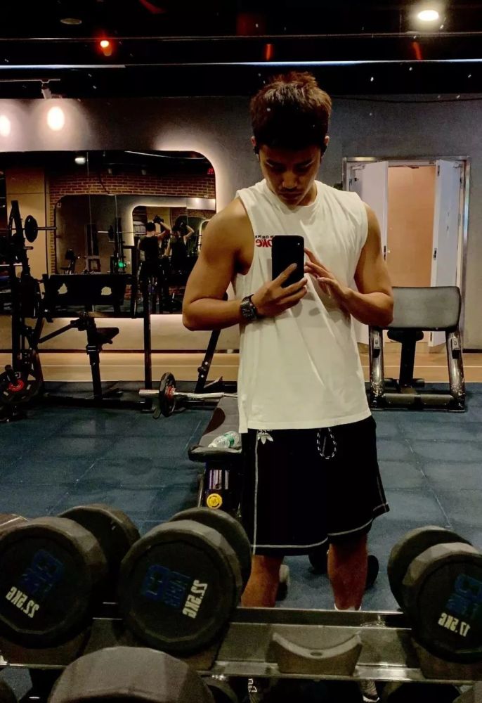 七年不痒,走出爱豆圈做演员的李茂越来越得心应手