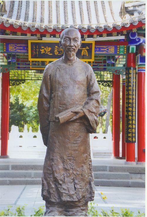 这才是最真实的纪晓岚:相貌丑陋还口吃,一顿饭甚至要吃掉十斤肉