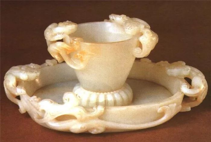 100件精美古代玉杯