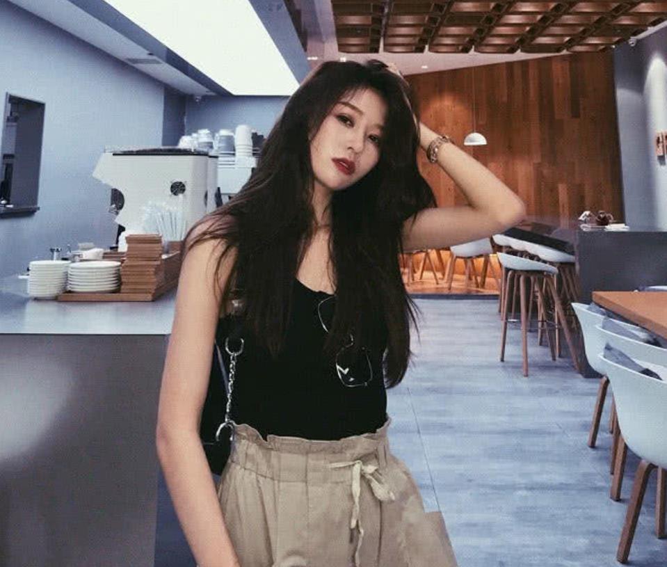 为证明自己长相真实,温婉特意晒无滤镜美照,网友:谁给的勇气!