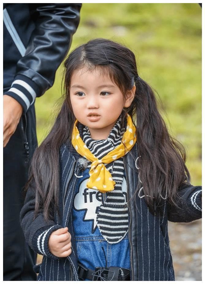 小美人阿拉蕾 7岁了!越大越惊艳啊!