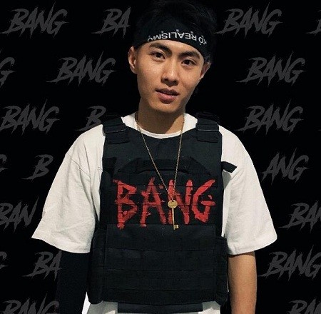 据了解,他来自湖南长沙,是c-block成员,在大家的印象中,刘聪是个佛系