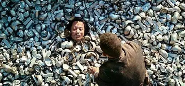 古人每月挣一两银子 就能老婆孩子热炕头