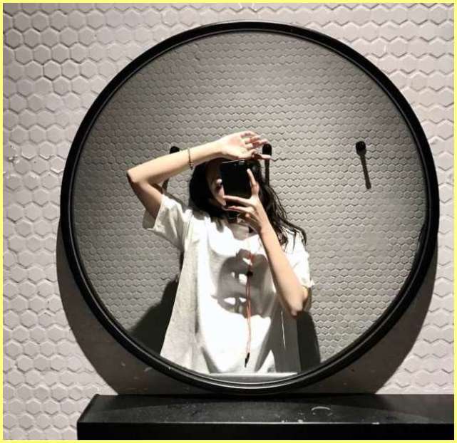 圆镜拍照法 简简单单的一个圆镜子 拍出不一样的照片 腾讯网