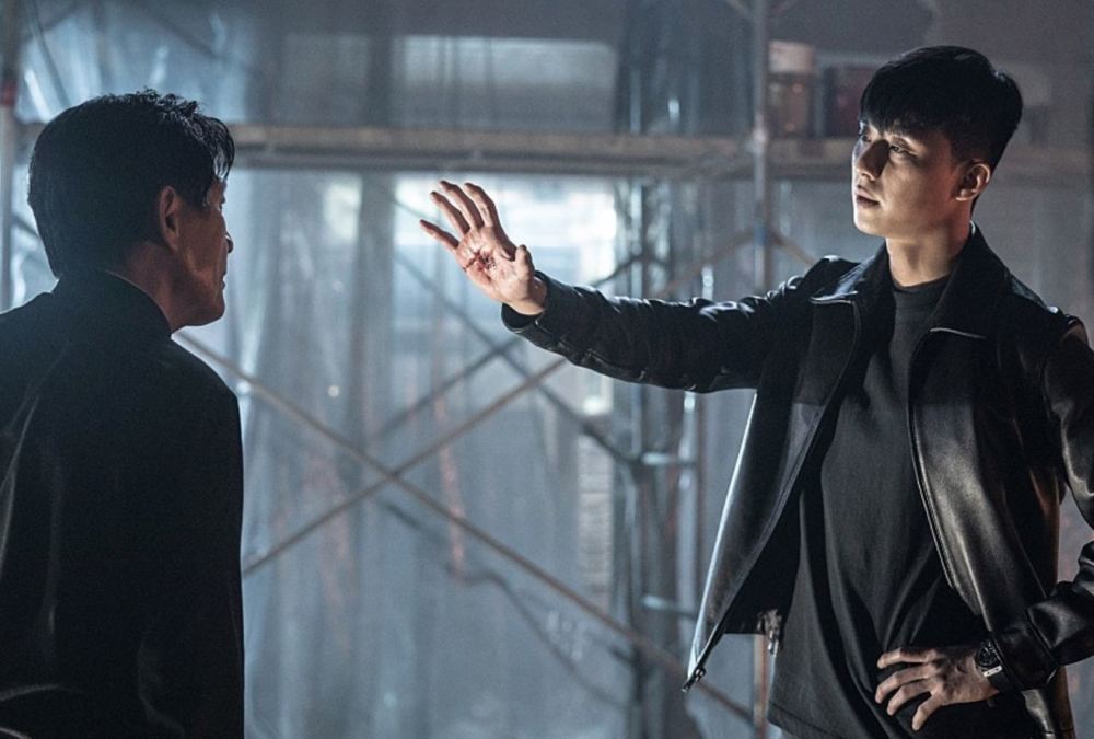 韩国新鬼怪电影《驱魔使者》!朴叙俊爆肌出演