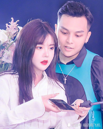 小猪先生去韩国"回炉重造",整容前发照留念,网友评论扎心了!