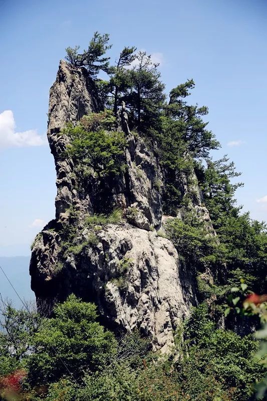 洛陽老君山:十里畫屏,道教聖地