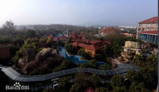 清代文学家戴名世作有《温泉记》.温泉面积1.