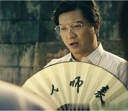 都知道《夏洛特烦恼》王老师很搞笑，可是你知道他演技有好吗?