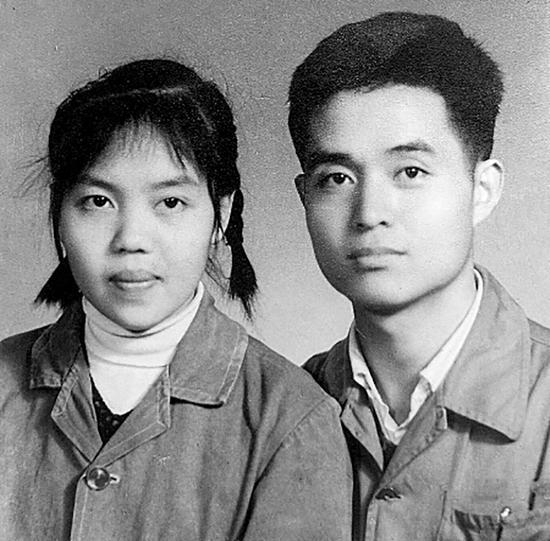 袁隆平和邓则谈朋友的时候袁隆平用这一件事打动了邓则的芳心