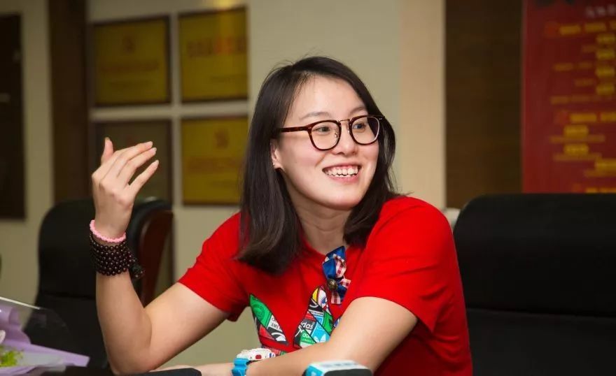 "洪荒少女"傅园慧:一半哲学家,一半婴儿