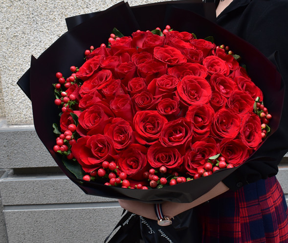 凭直觉选择一束你喜欢的玫瑰花,测你是什么命格,我是侠女!