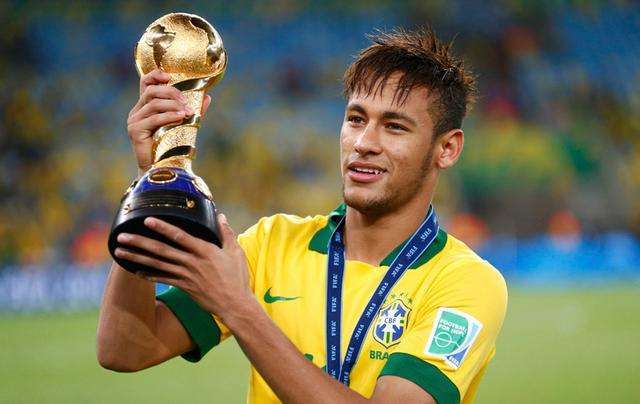 同样是巴西足球的领军人罗纳尔多和内马尔谁的技术更强