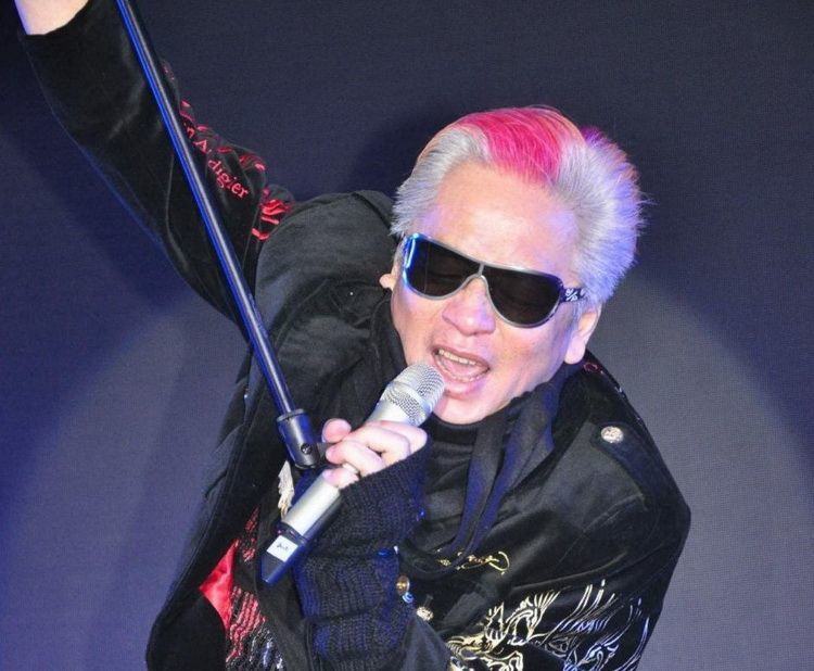 为什么葛兆恩不跟父亲高凌风姓高?