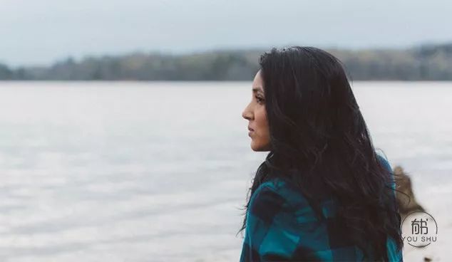 一位妈妈写给失恋女儿的信 别说跟谁结婚都没差 差很多