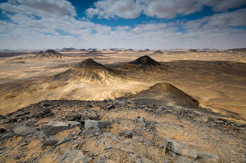 花费1.8万,中国游客埃及撒哈拉沙漠之旅:感觉就