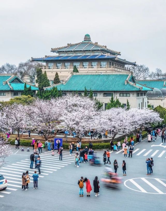 什么是武汉?这是个适合横屏观看的城市 太美了!(图62) 什么是武汉?这是个适合横屏观看的城市 太美了!