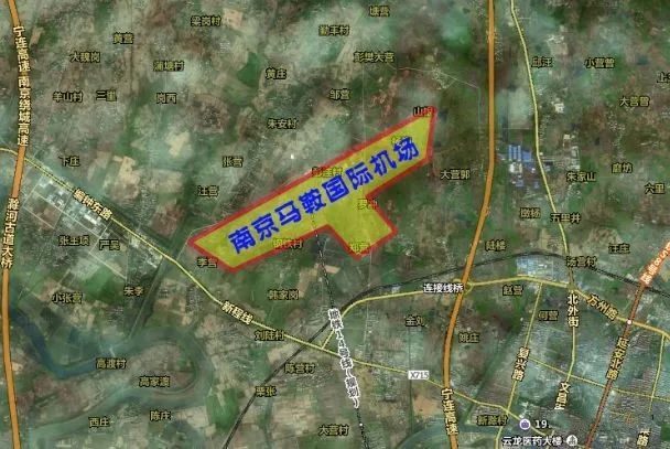 另外,去年南京地鐵發佈招標公告,顯示地鐵14號線工程:連接雄州,龍袍