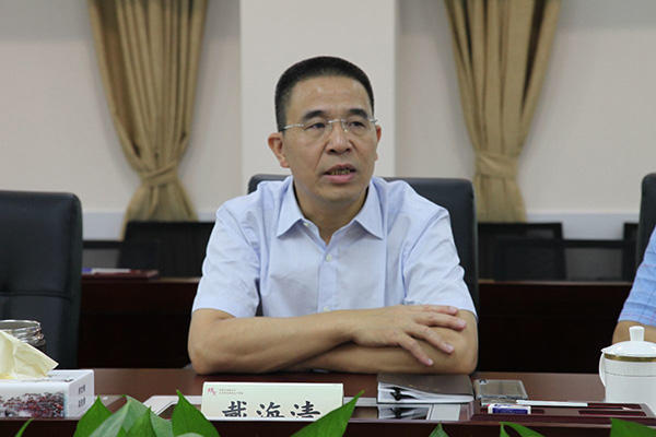 深圳原正处级干部戴海清被批捕曾因办公室收礼视频被举报