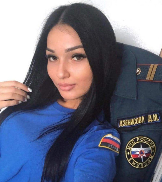 俄罗斯女军官叛逃,掌握大量机密信息,美或派特种兵秘密营救