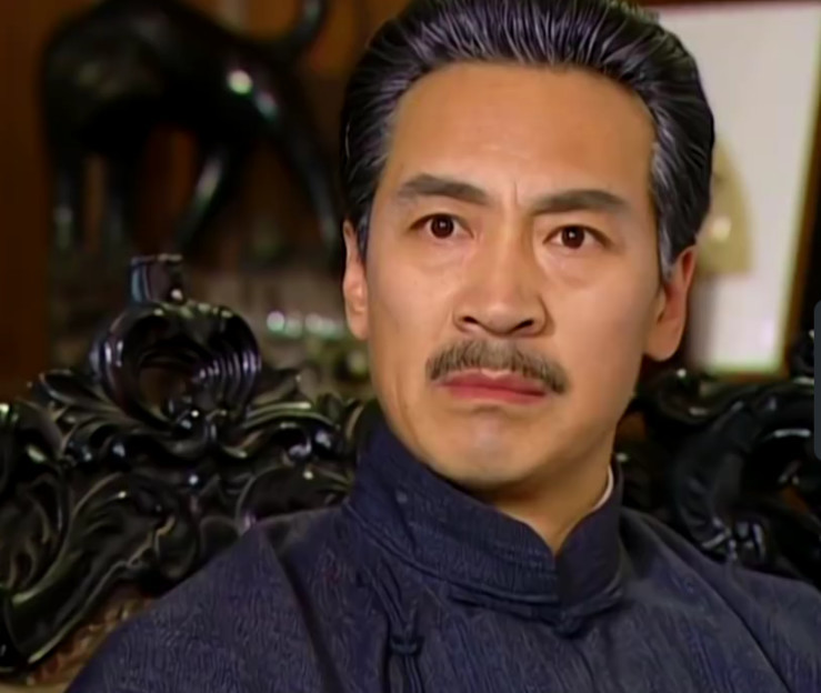 依萍还钱差点挨打 最先劝的是外人 如萍的话认真的