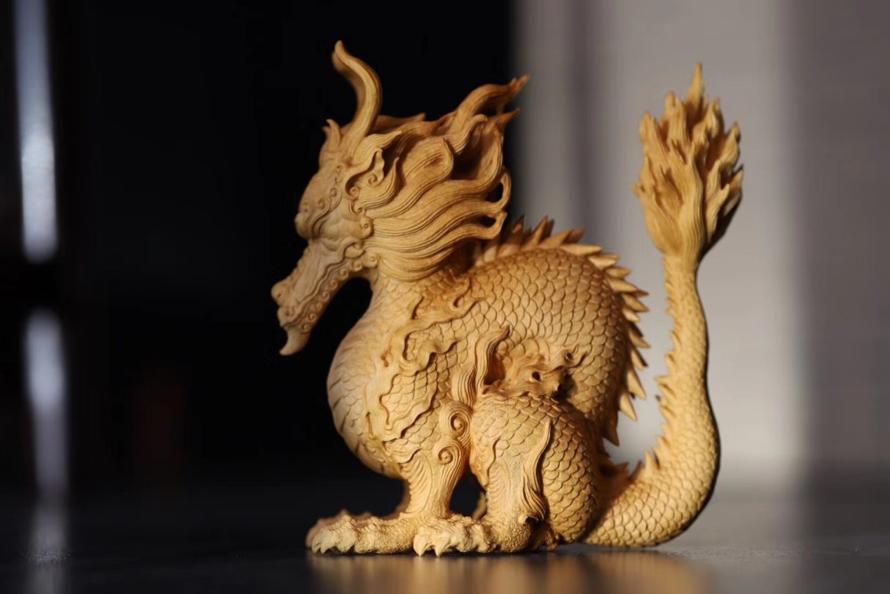 登高望远 顶上瑞兽 嘲风