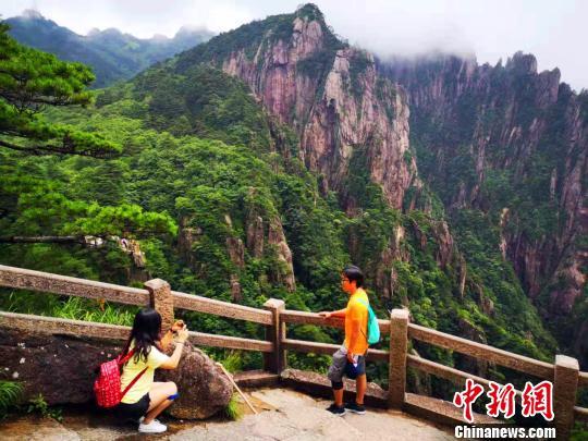 探访安徽黄山西海大峡谷 怪石嶙峋千峰竞秀 腾讯新闻