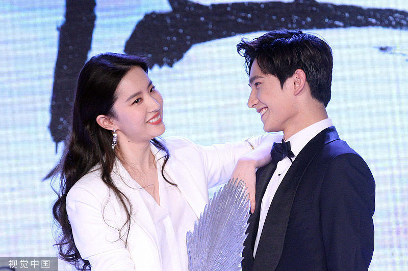 刘亦菲:已落凡尘的"神仙姐姐",依然美丽,也更美丽!