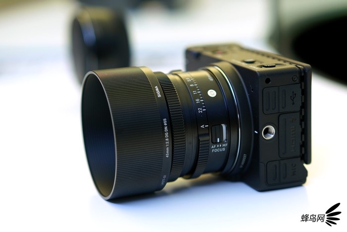 镜头实拍体验 适马在京举行新品发布会