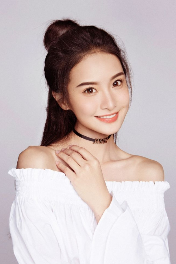 粉,最近一部新剧《爱情的开关》也即将上映,在剧中饰演周衍照这个角色