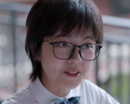 顾茜茜变身林妙妙当戴上同款眼镜网友这个学生我不收