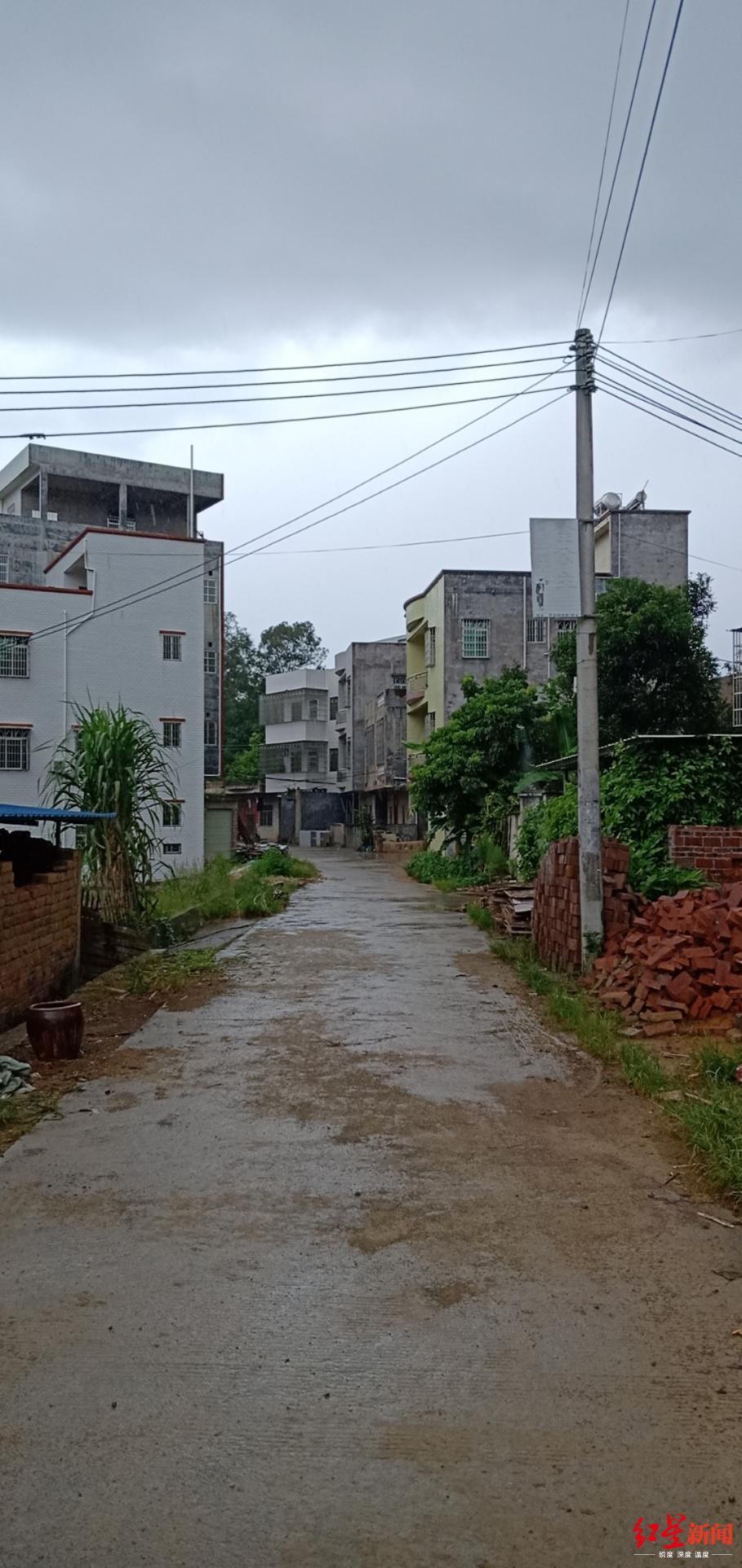 带走章子欣的女租客青春往事：初恋被父母打散 与梁某华相识东莞