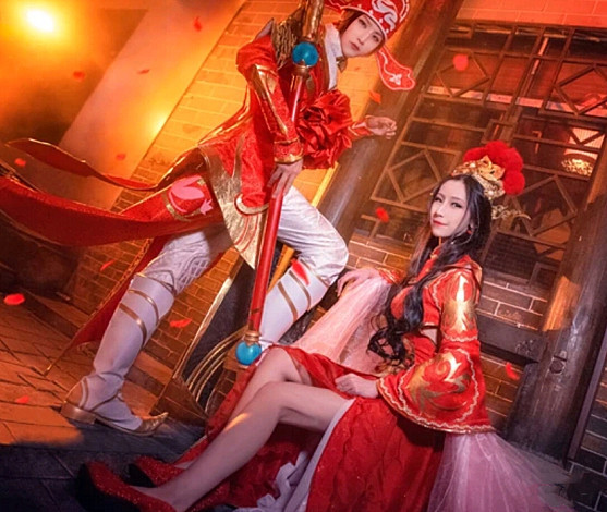 高中生cos露娜腿比金箍棒还长一截网友猴子也抗不住